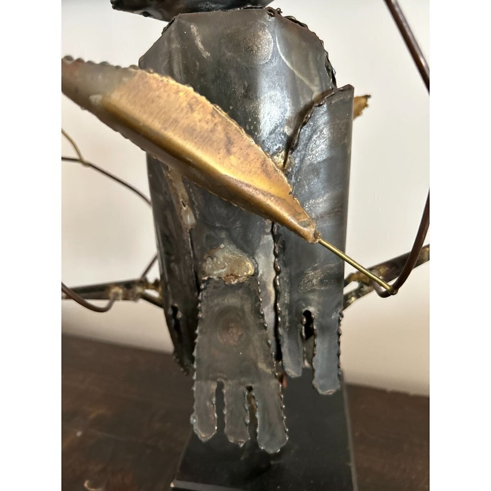 Vintage Hand-made Metal Sculpture OWL Pedestal Gallery Singed - Picture 7 of 14